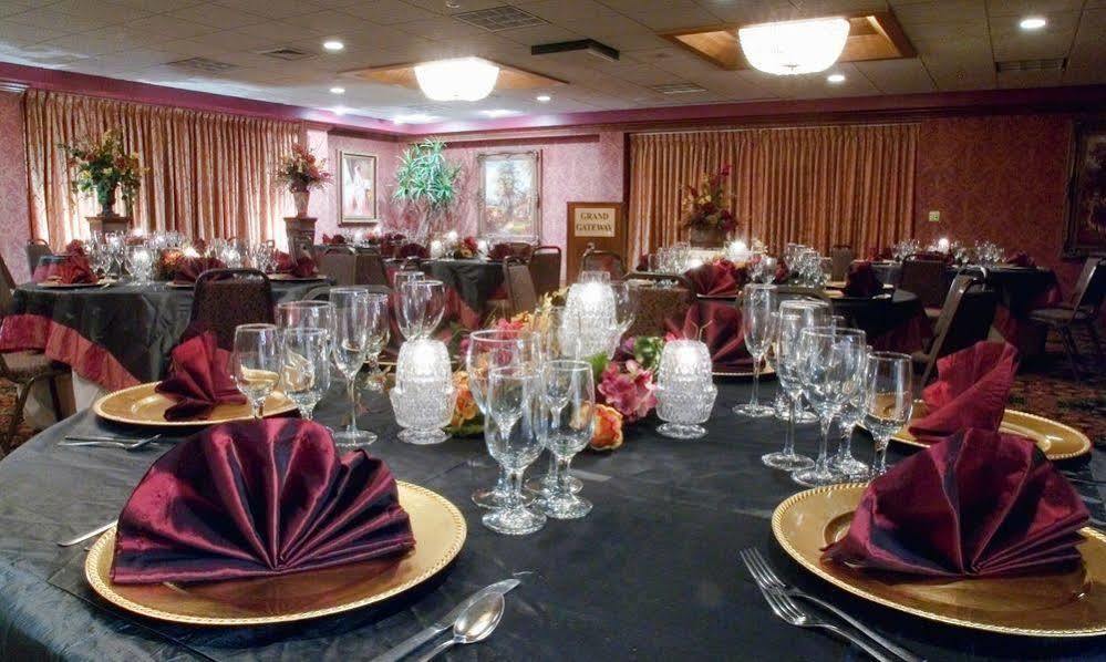 Grand Gateway Hotel Rapid City Restaurant bilde